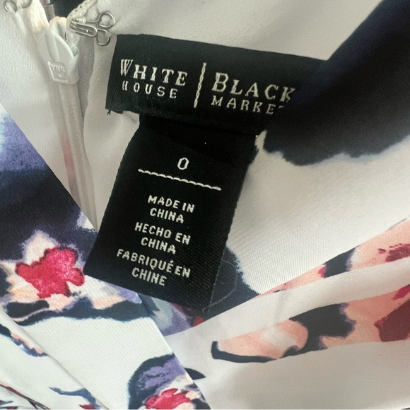 Floral Print Sleeveless Dress - Picture 6 of 6